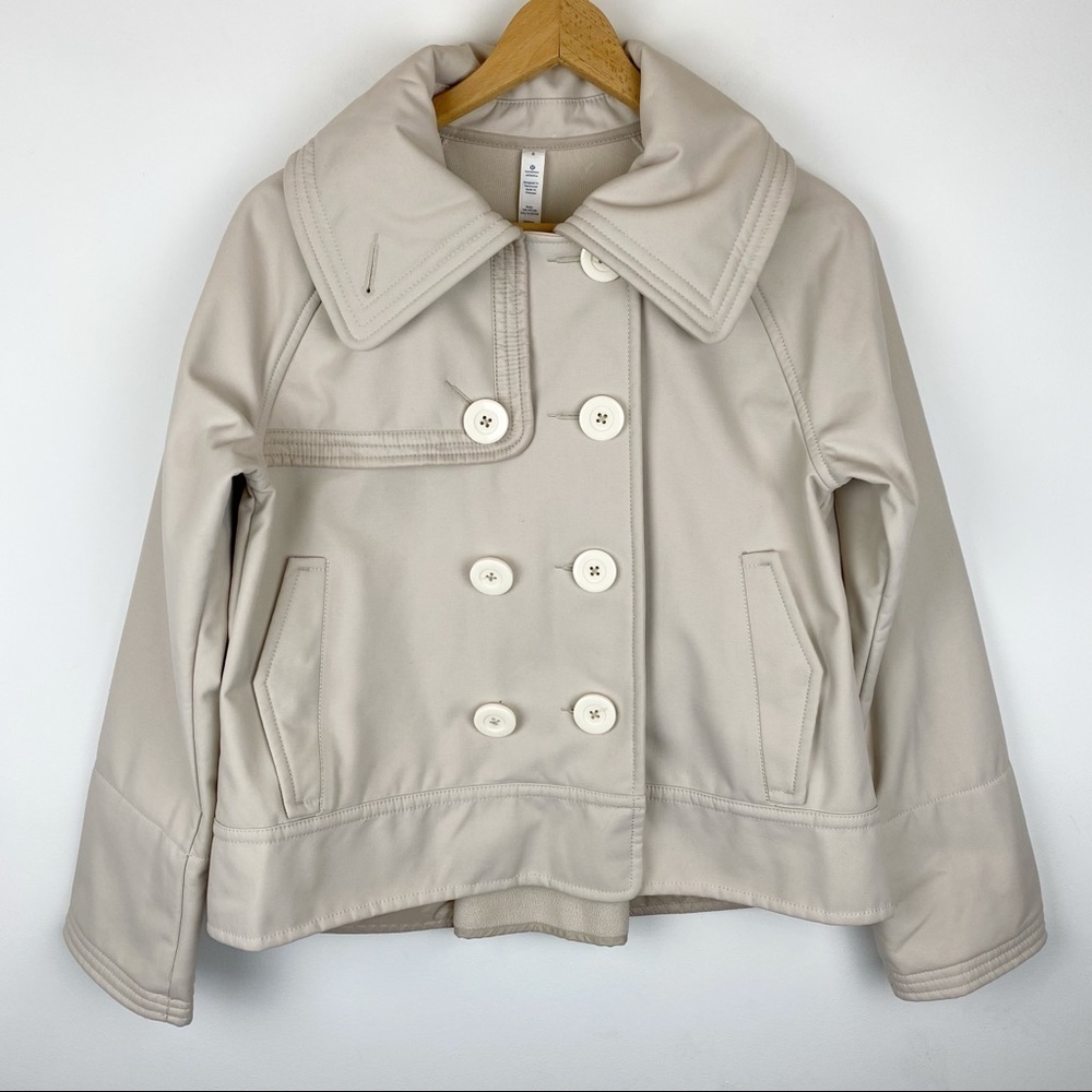 🌟 Host Pick 🌟 Lululemon Coco Softshell Cashew Size 8 - Picture 2 of 10